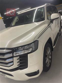 تويوتا لاندكروزر